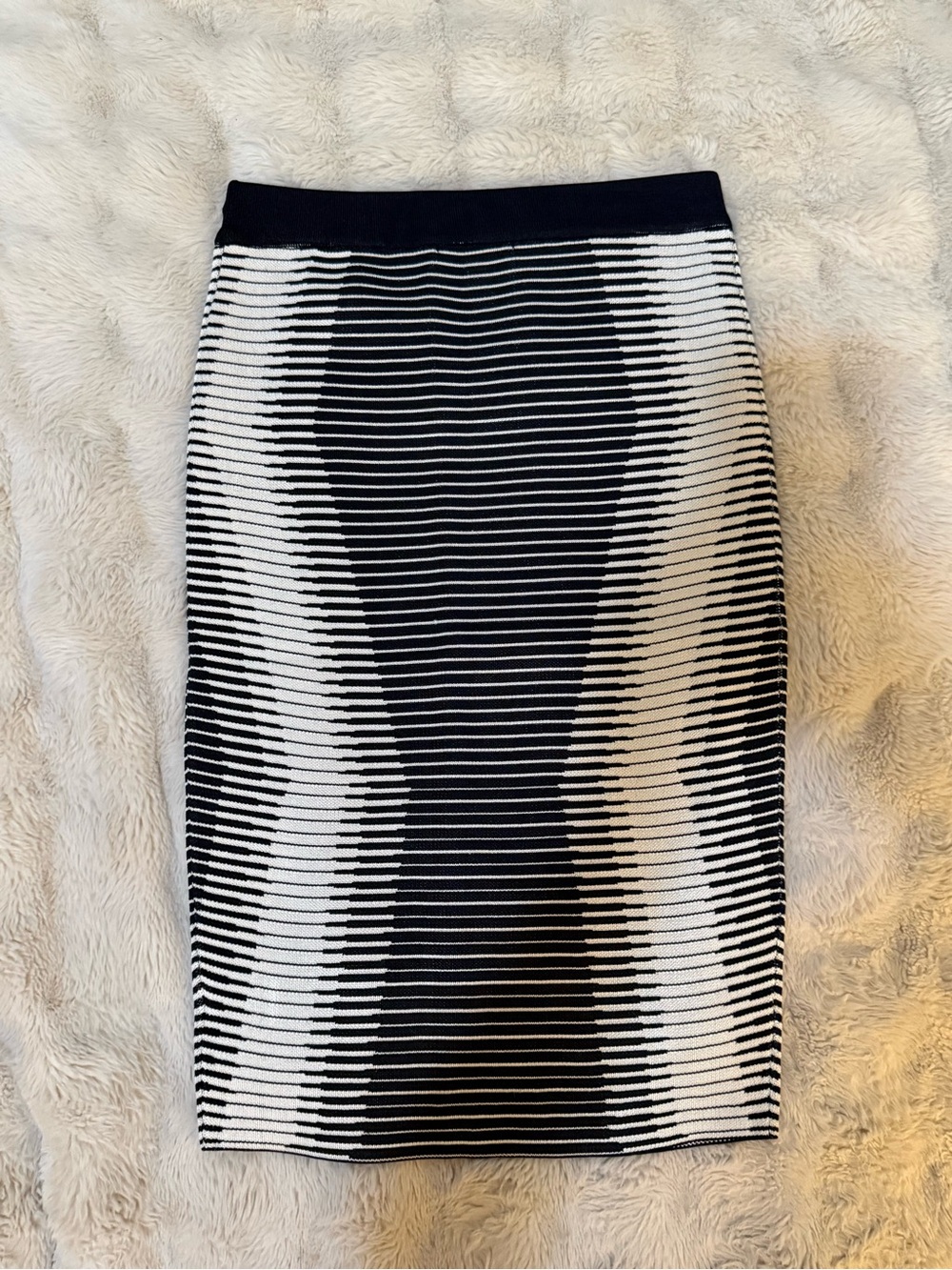 WOW couture Black & White Striped Sculpting Pencil Skirt